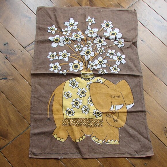 Vintage 70s Linen Kitchen Tea Towel Elephant Flowers Hand Printed - Picture 4 of 9